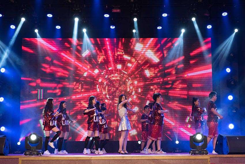 1628927655181504.jpg 艾木傳媒現(xiàn)場演出時拍攝規(guī)則要了解