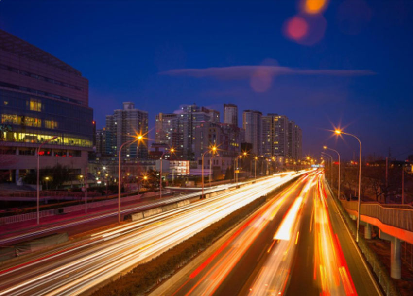 1648820296320413.jpg 手機(jī)相機(jī)通用的慢門(mén)流光繪拍攝技巧