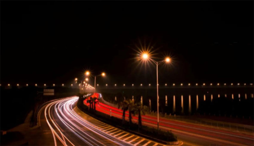 艾木傳媒操作簡單實用性強手機拍慢門光繪的小技巧